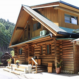 カフェ スプルース